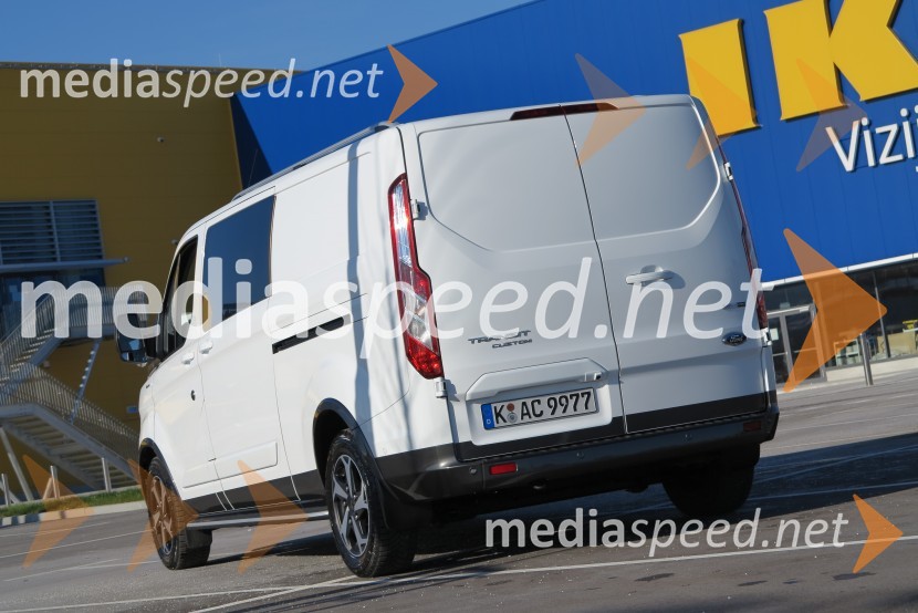 Ford Custom Active & Trail, slovenska predstavitev