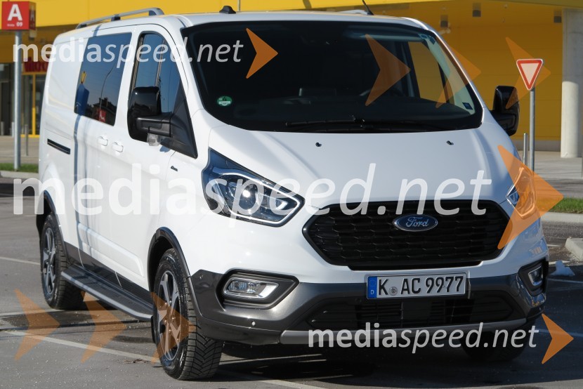 Ford Custom Active & Trail, slovenska predstavitev