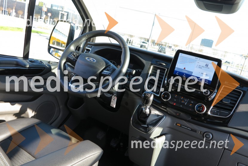 Ford Custom Active & Trail, slovenska predstavitev