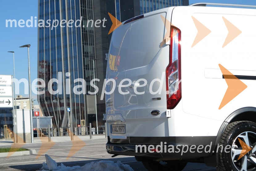 Ford Custom Active & Trail, slovenska predstavitev