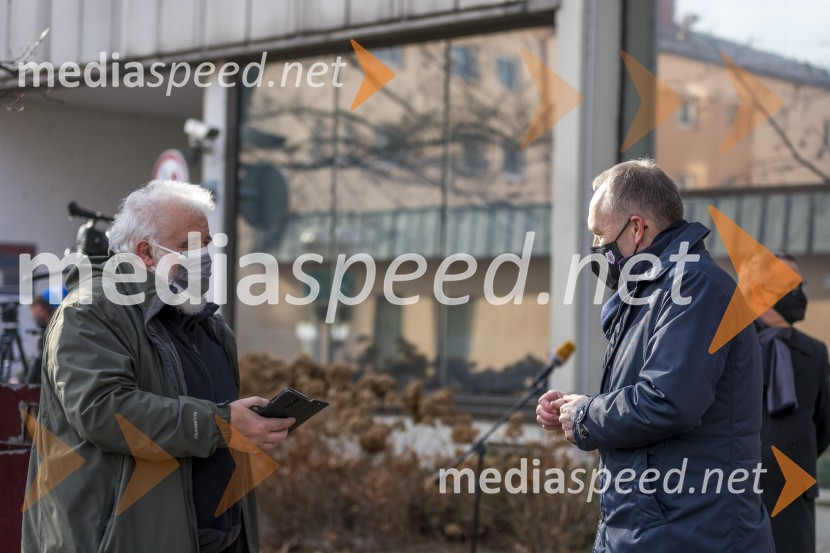 dr. med. Milan Krek, NIJZ, direktor; prim. doc. dr. Jernej Završnik, dr. med., spec., direktor Zdravstvenega doma dr. Adolfa DrolcaMilan Krek obiskal ZD Maribor