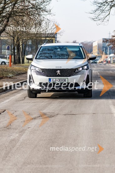 Prenovljena Peugeot 3008 & 5008, slovenska predstavitev