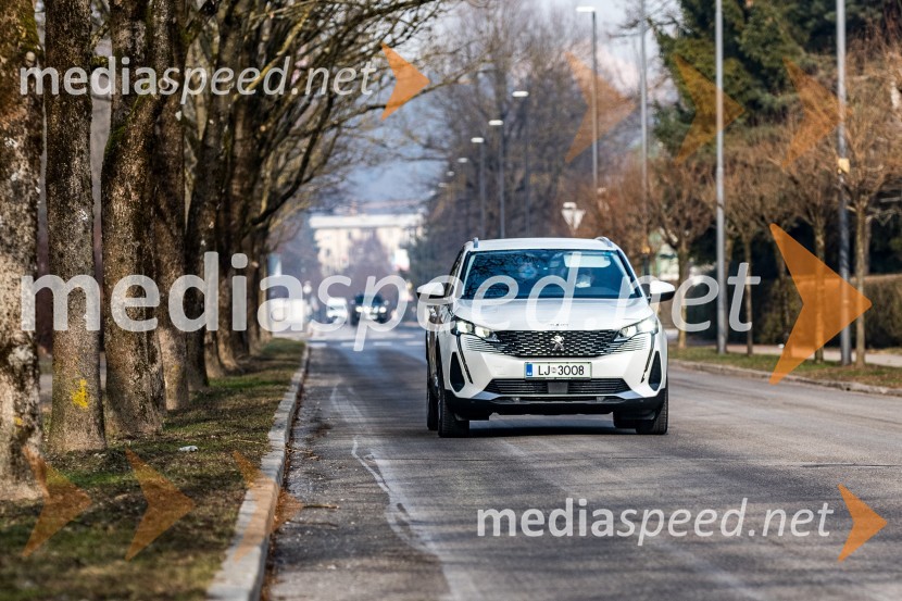 Prenovljena Peugeot 3008 & 5008, slovenska predstavitev