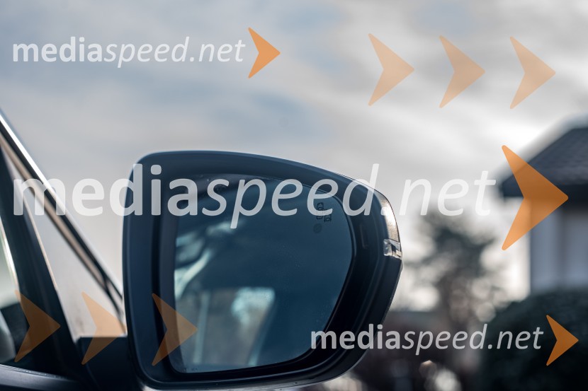 Prenovljena Peugeot 3008 & 5008, slovenska predstavitev