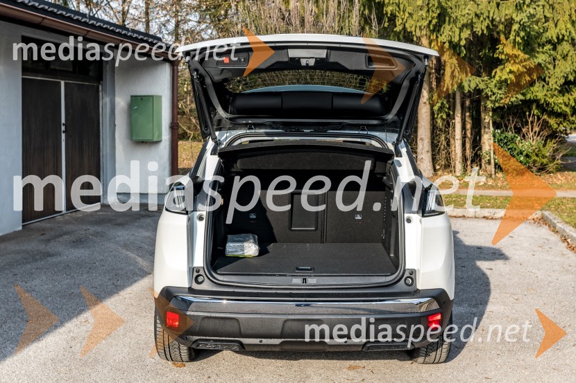 Prenovljena Peugeot 3008 & 5008, slovenska predstavitev