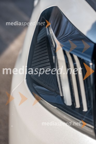 Prenovljena Peugeot 3008 & 5008, slovenska predstavitev