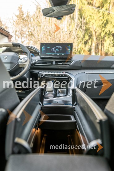 Prenovljena Peugeot 3008 & 5008, slovenska predstavitev