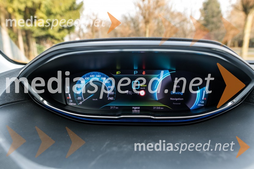 Prenovljena Peugeot 3008 & 5008, slovenska predstavitev