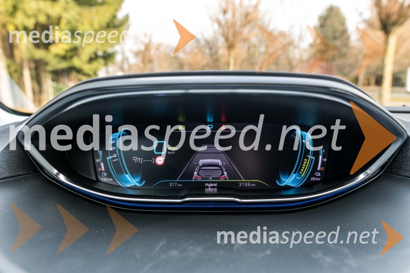 Prenovljena Peugeot 3008 & 5008, slovenska predstavitev