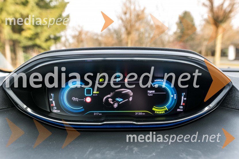 Prenovljena Peugeot 3008 & 5008, slovenska predstavitev