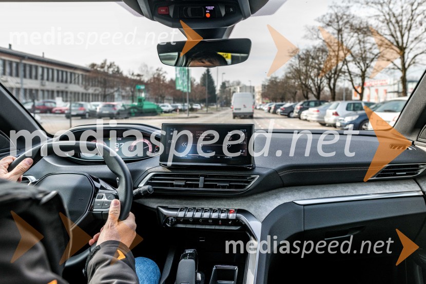 Prenovljena Peugeot 3008 & 5008, slovenska predstavitev