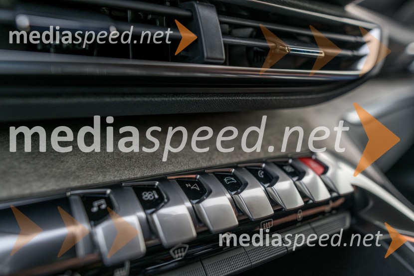 Prenovljena Peugeot 3008 & 5008, slovenska predstavitev