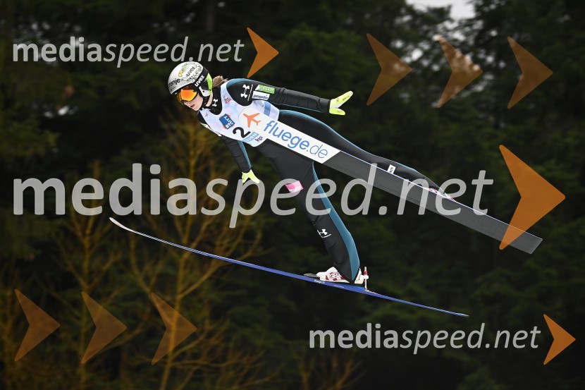  Lara Logar, smučarska skakalkaSP v smučarskih skokih za ženske, Ljubno 2021, kvalifikacije