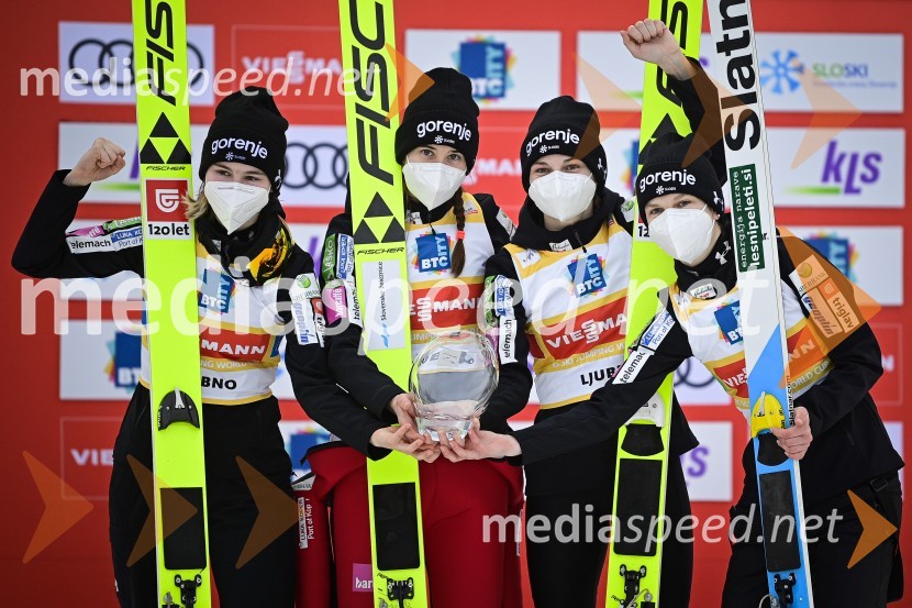 SP v smučarskih skokih za ženske, Ljubno 2021, ekipna tekma