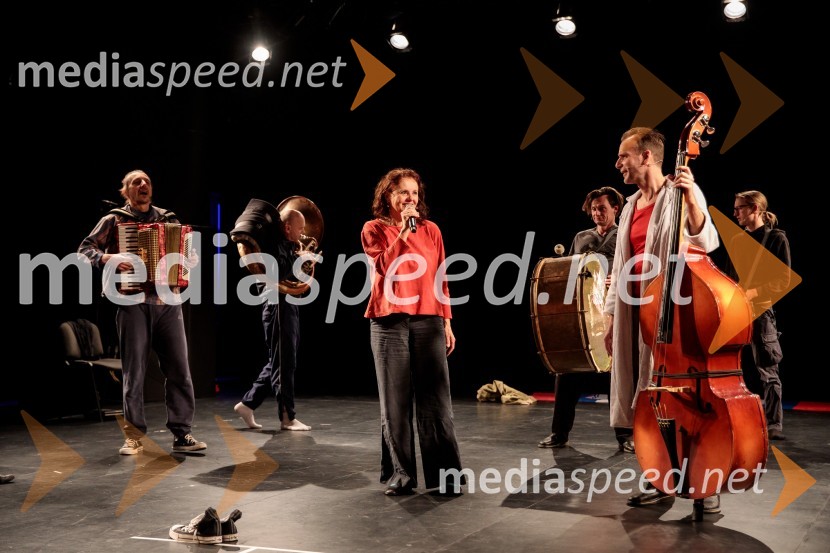  Matej Recer, igralec;  Dario Varga, igralec;  Draga Potočnjak, igralka in pisateljica;  Boris  Šeparović, igralecPreklet naj bo izdajalec svoje domovine!, Slovensko mladinsko gledališče