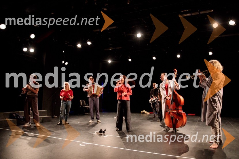  Uroš Maček, igralec;  Olga Grad, igralka;  Matej Recer, igralec;  Draga Potočnjak, igralka in pisateljica;  Boris  Šeparović, igralec;  Matija  Vastl, igralecPreklet naj bo izdajalec svoje domovine!, Slovensko mladinsko gledališče