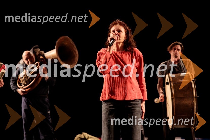  Dario Varga, igralec;  Draga Potočnjak, igralka in pisateljica;  Primož Bezjak, igralecPreklet naj bo izdajalec svoje domovine!, Slovensko mladinsko gledališče