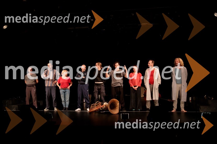  Uroš Maček, igralec;  Matej Recer, igralec;  Olga Grad, igralka;  Dario Varga, igralec;  Uroš Kaurin, igralec;  Primož Bezjak, igralec;  Draga Potočnjak, igralka in pisateljica;  Boris  Šeparović, igralec;  Matija  Vastl, igralecPreklet naj bo izdajalec svoje domovine!, Slovensko mladinsko gledališče