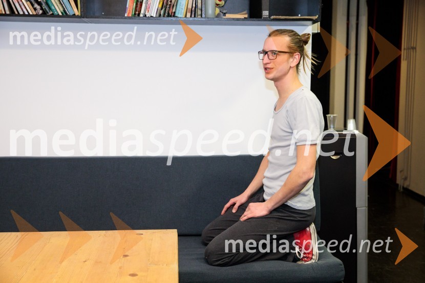  Uroš Kaurin, igralecPreklet naj bo izdajalec svoje domovine!, Slovensko mladinsko gledališče