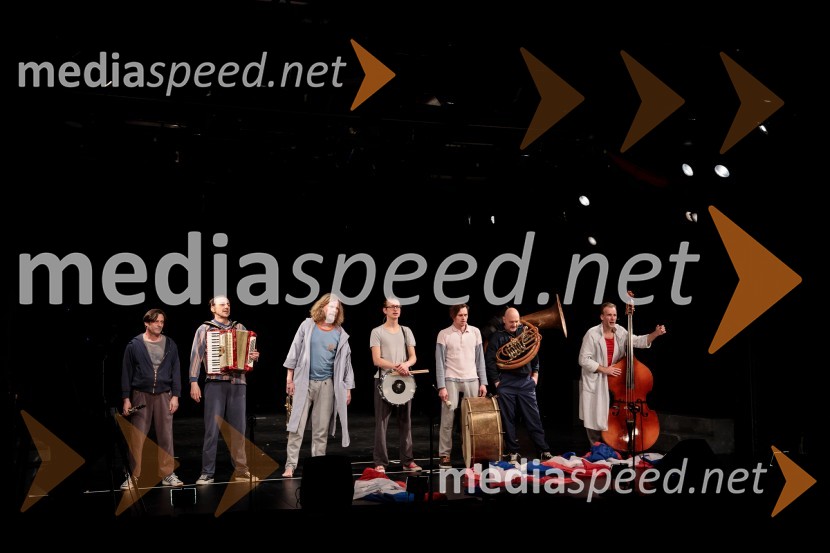  Uroš Maček, igralec;  Matej Recer, igralec;  Matija  Vastl, igralec;  Uroš Kaurin, igralec;  Primož Bezjak, igralec;  Dario Varga, igralec;  Boris  Šeparović, igralecPreklet naj bo izdajalec svoje domovine!, Slovensko mladinsko gledališče