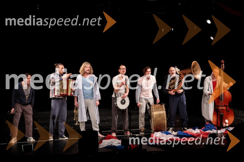  Uroš Maček, igralec;  Matej Recer, igralec;  Matija  Vastl, igralec;  Uroš Kaurin, igralec;  Primož Bezjak, igralec;  Dario Varga, igralec;  Boris  Šeparović, igralecPreklet naj bo izdajalec svoje domovine!, Slovensko mladinsko gledališče