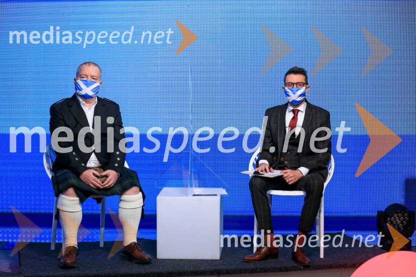  GreG McPartlin, predstavnik Škotske v Sloveniji;  Dragan Barbutovski, British Council v Sloveniji, direktorE čaj z razlogom - Degustacija škotskih viskijev