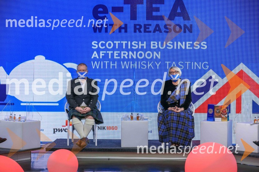  GreG McPartlin, predstavnik Škotske v Sloveniji;  Majda Debevc, sommelierka, The Keeper of the quaichE čaj z razlogom - Degustacija škotskih viskijev