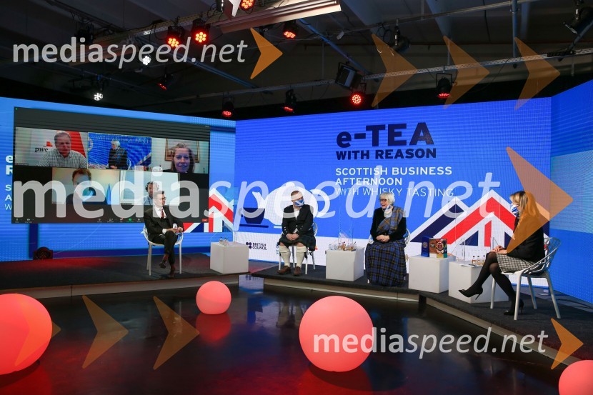  Dragan Barbutovski, British Council v Sloveniji, direktor;  GreG McPartlin, predstavnik Škotske v Sloveniji;  Majda Debevc, sommelierka, strokovnjakinja za žgane pijače in vina;  Barbara Uranjek, direktorica, Britansko-slovenska gospodarska zbornicaE čaj z razlogom - Degustacija škotskih viskijev