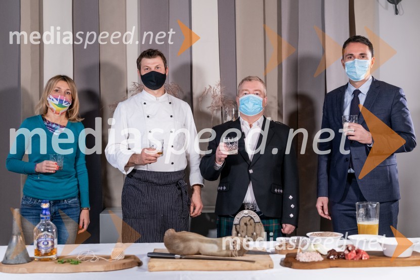  Barbara Uranjek, direktorica, Britansko-slovenska gospodarska zbornica;  Aleksander Šlegl, glavni kuhar, Hotel Slon;  Greg McPartlin, direktor, Albacore Svetovanje,;  Gregor  Jamnik, direktor hotela SlonE čaj z razlogom - Degustacija škotskih viskijev