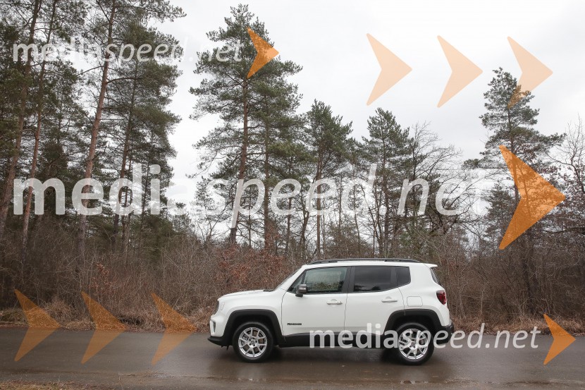 Compass & Renegade 4xe - prva priključna hibrida znamke Jeep, slovenska predstavitev