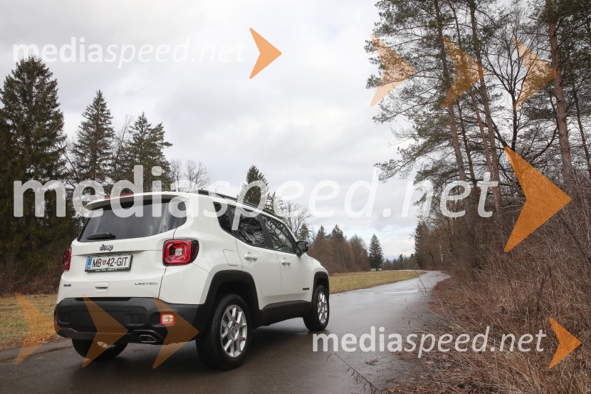 Compass & Renegade 4xe - prva priključna hibrida znamke Jeep, slovenska predstavitev