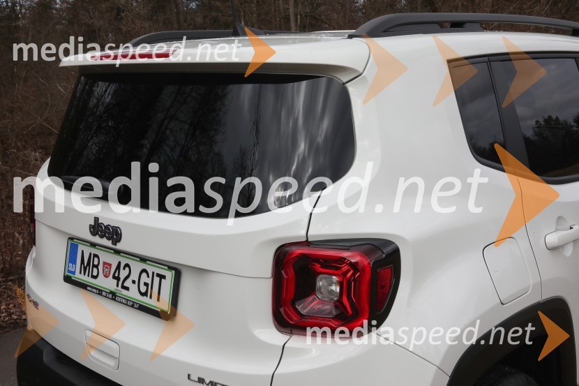 Compass & Renegade 4xe - prva priključna hibrida znamke Jeep, slovenska predstavitev