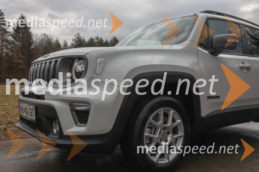 Compass & Renegade 4xe - prva priključna hibrida znamke Jeep, slovenska predstavitev