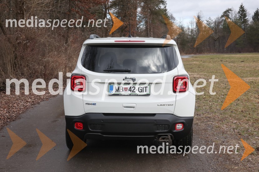 Compass & Renegade 4xe - prva priključna hibrida znamke Jeep, slovenska predstavitev