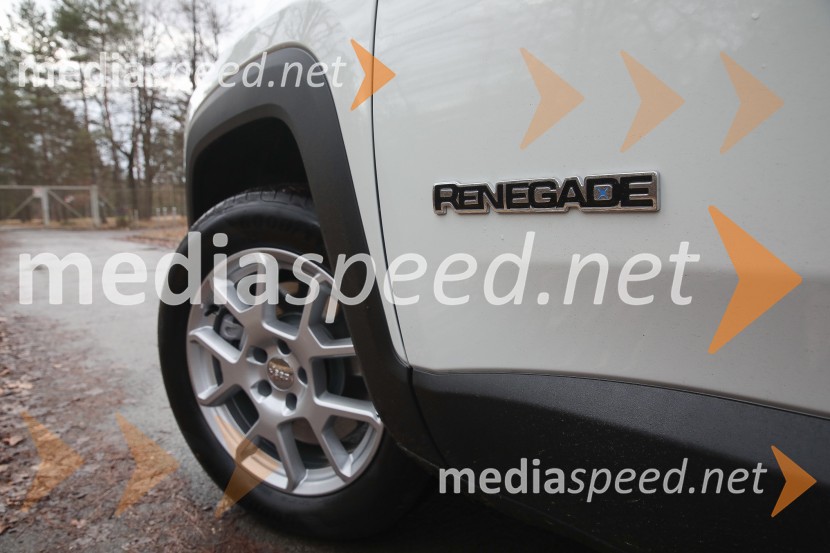 Compass & Renegade 4xe - prva priključna hibrida znamke Jeep, slovenska predstavitev