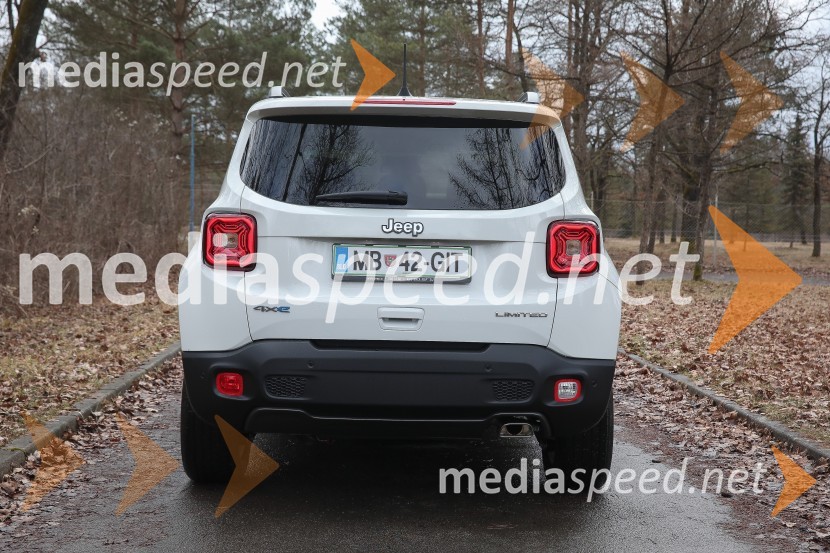 Compass & Renegade 4xe - prva priključna hibrida znamke Jeep, slovenska predstavitev