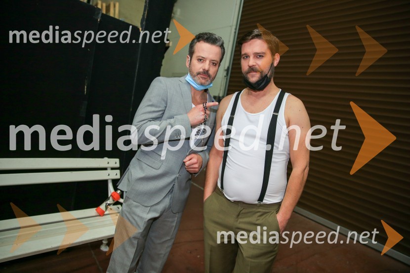  Vojko Belšak, igralec;  Kristijan Ostanek, igralecNa pripravah za spletno premiero Romea in Julije