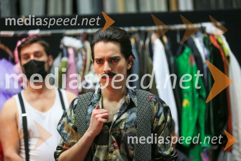  Petja Labović, igralecNa pripravah za spletno premiero Romea in Julije