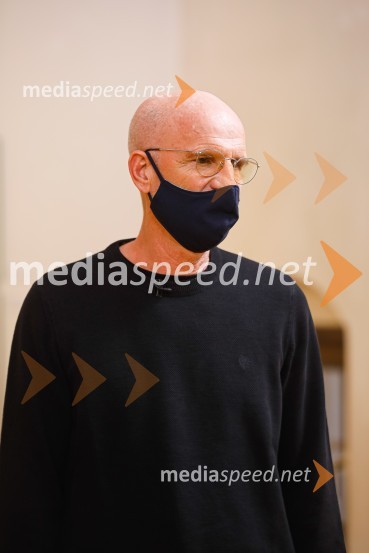  Marko Arnež, vodja Galerije Prešernovih nagrajencevPrešernov dan v Kranju