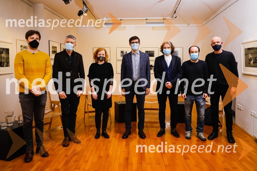  Rok Jereb, arhitekt;  Blaž Budja, arhitekt;  Nina Majoranc, arhitektka;  Matjaž Rakovec, župan Mestne občine Kranj;  Brane Senegačnik, pesnik;  Matjaž Ivanišin, režiser;  Marko Arnež, vodja Galerije Prešernovih nagrajencevPrešernov dan v Kranju