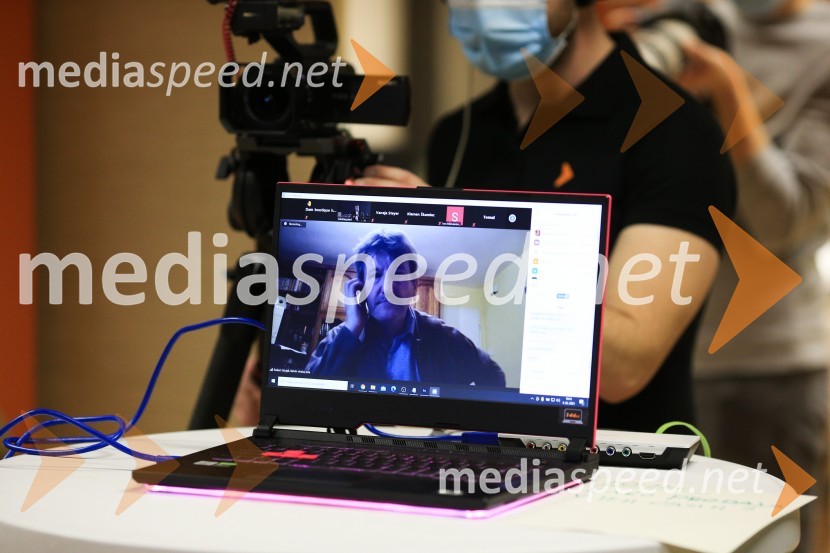  Robert Gorjak, vinska šola BelvinSteyer, online degustacija novih vin