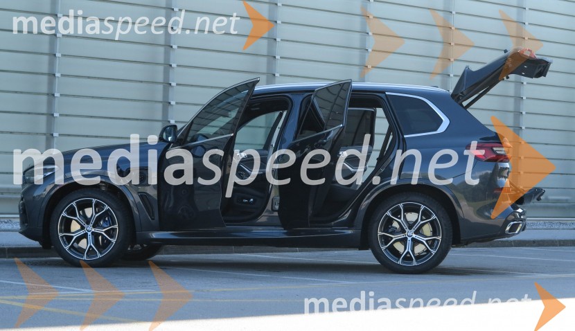 BMW X5 xDrive45e, Mediaspeed test