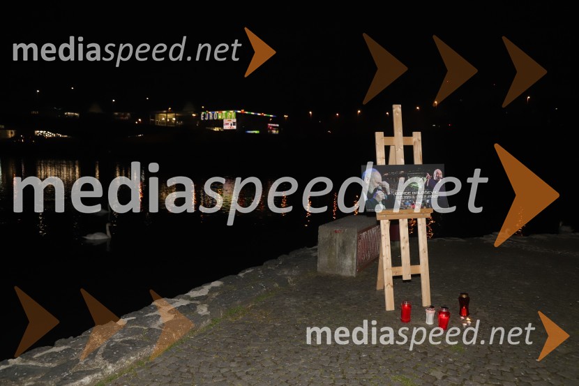 Maribor prižgal svečke Balaševiću v spomin