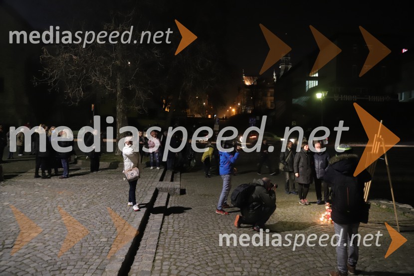 Maribor prižgal svečke Balaševiću v spomin