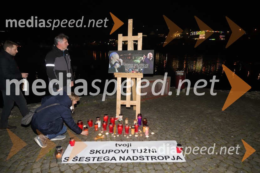 Maribor prižgal svečke Balaševiću v spomin