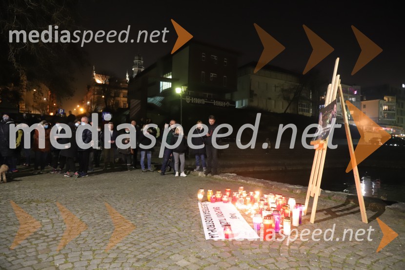 Maribor prižgal svečke Balaševiću v spomin