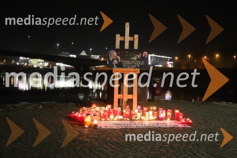 Maribor prižgal svečke Balaševiću v spomin