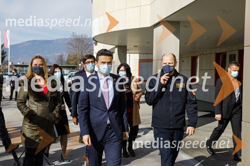 Minister Tonin obiskal MO Kranj