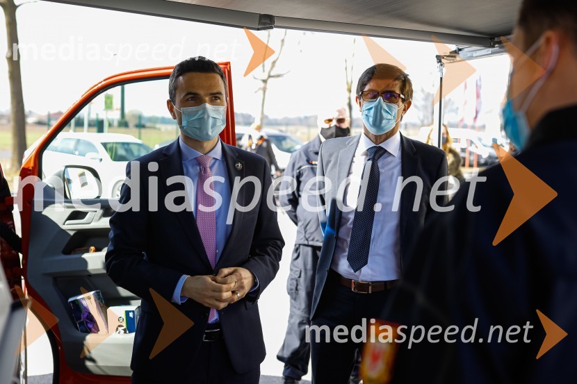 Minister Tonin obiskal MO Kranj