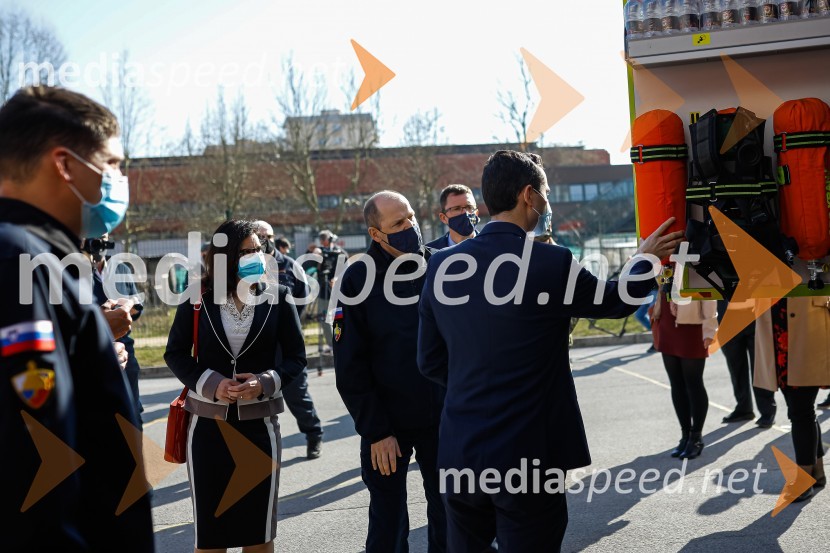 Minister Tonin obiskal MO Kranj
